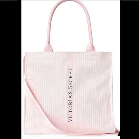 Victoria's Secret Handbags - NWT Victoria Secret Bag with Handle and Shoulder Strap